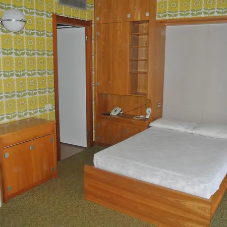 Apartment Euroresidence 109