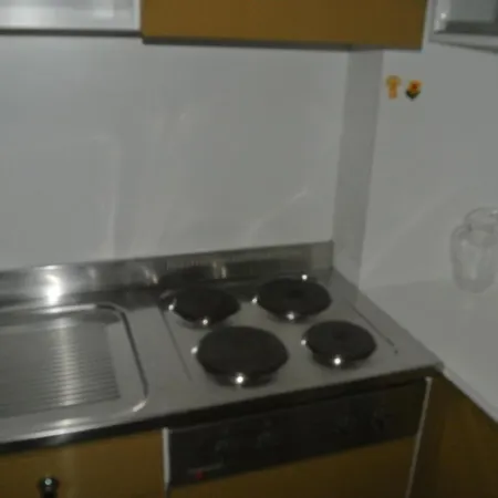 Apartment Euroresidence 109 *